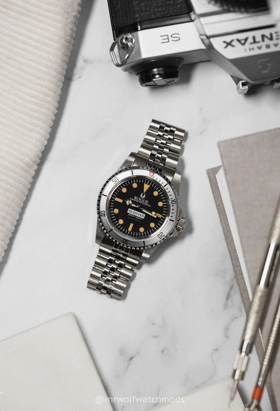 SILVER VINTAGE DIVER