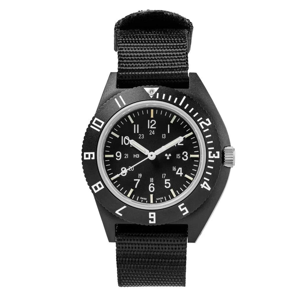 Marathon 41mm Cerashell Quartz Pilot's Navigator Watch (Csnav-D) Without Date #WW194001BK-0801