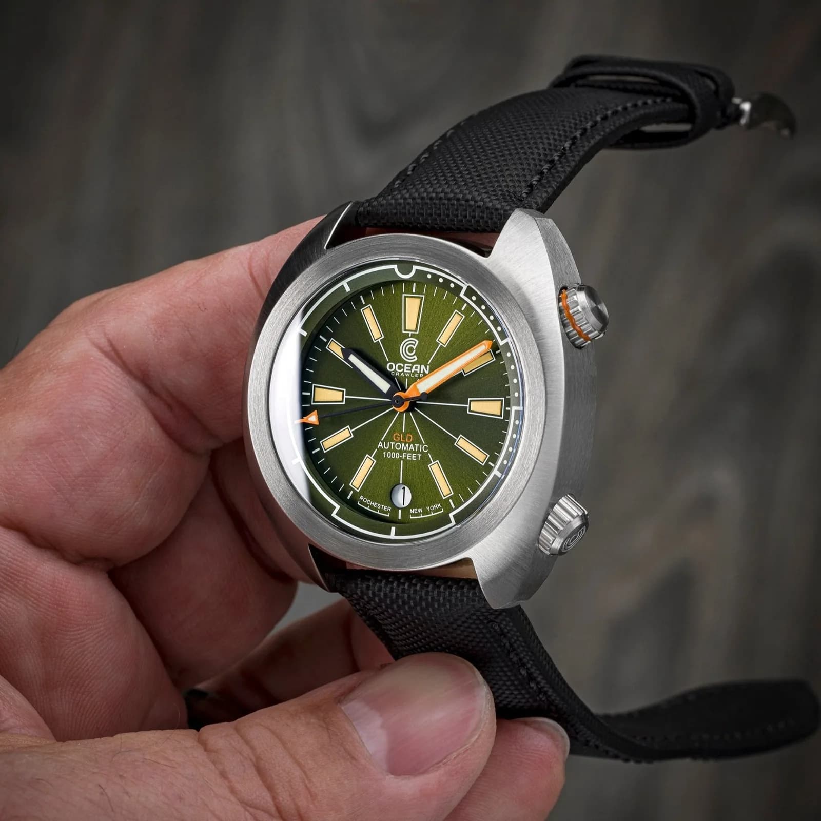 Great Lakes Diver V3 - Green - Sample - Like New