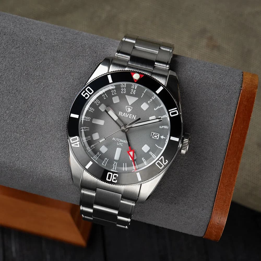 Raven Custom - 39mm GMT Diver - Storm