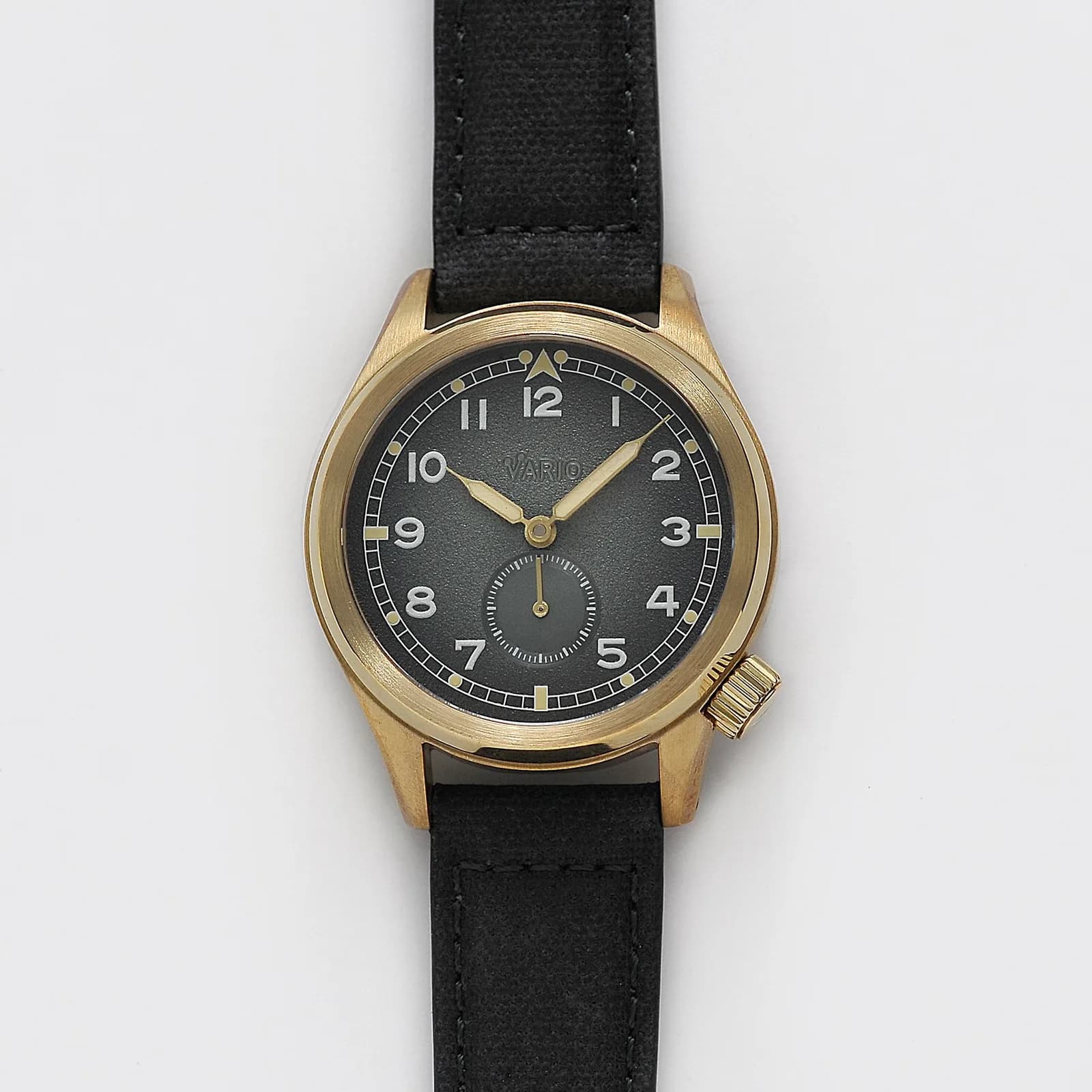 Vario 1945 D12 Bronze Fumé Grey Field Watch