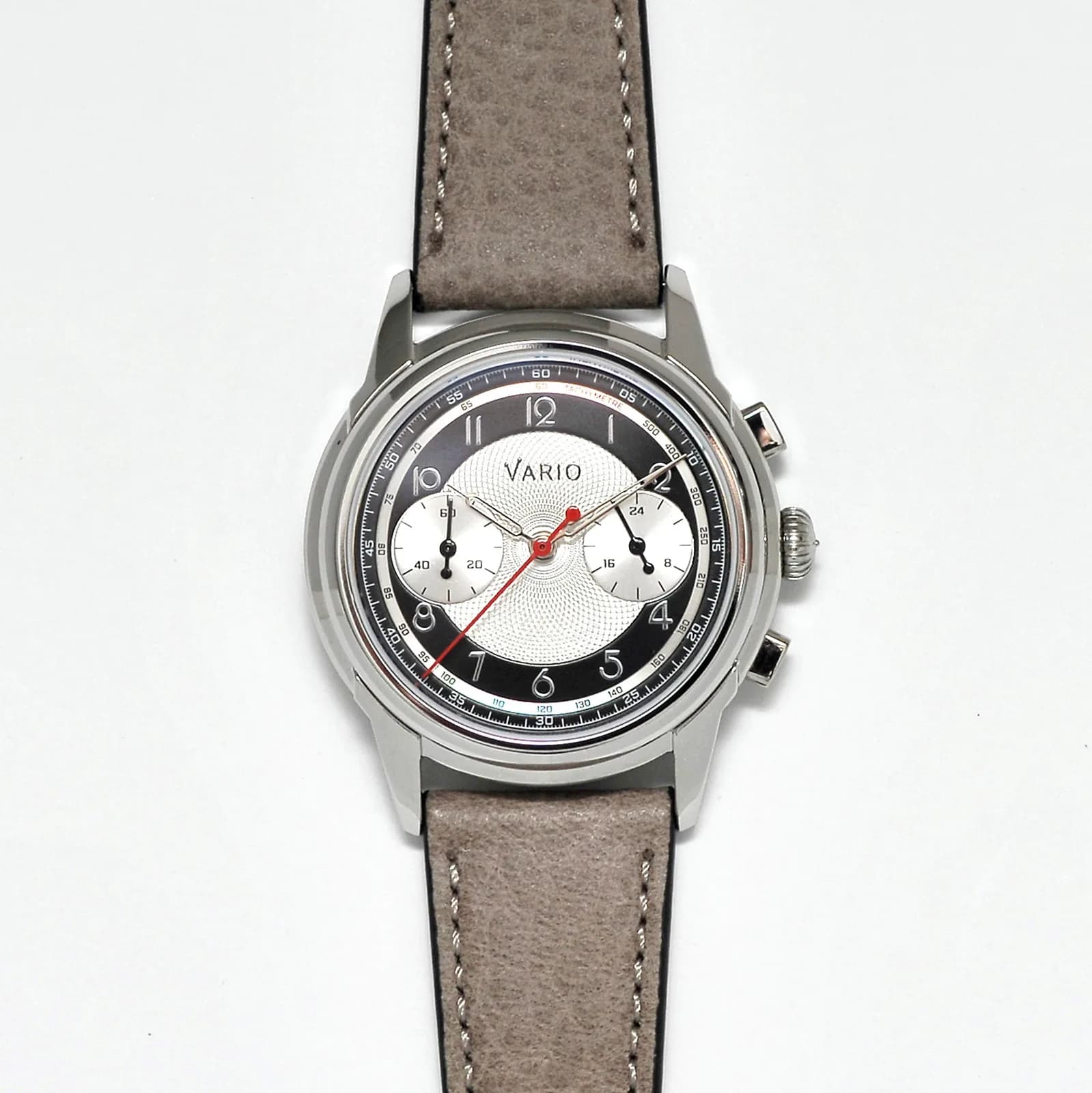 Vario Empire White Tuxedo Tachymètre MecaQuartz Chronograph Watch
