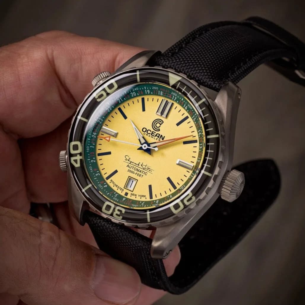 Ocean Crawler Navigator - Prototype - Green/Yellow