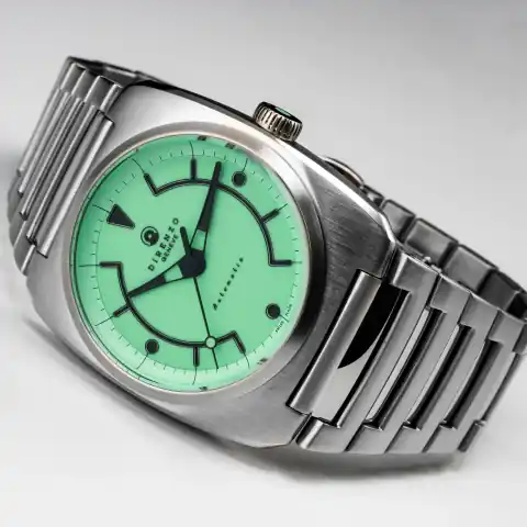 Direnzo Watches DRZ 02R Mint No Date