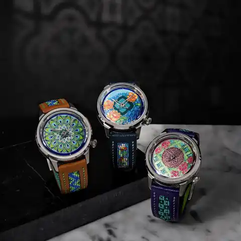 Feynman Watches Feynman Coalesce Peranakan Series
