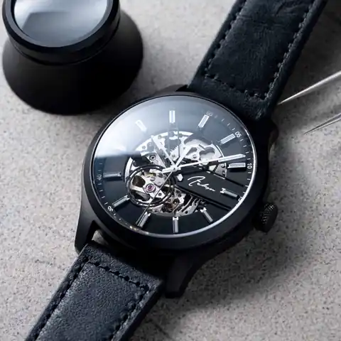 EONIQ Workshop Custom Mechanical Watch | 44mm | Eoniq Navigator 1 - Matte Black