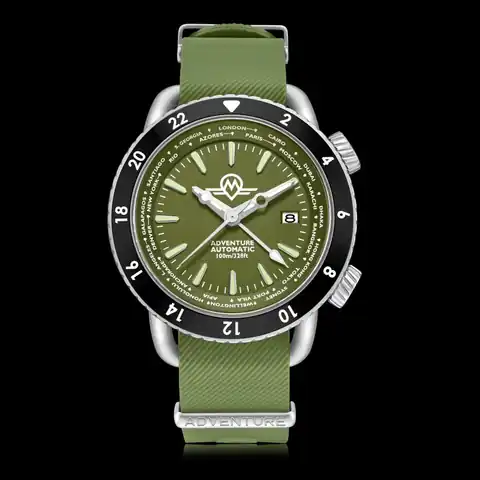Monro Adventure Monro Adventure MA-4 Woodland Green, Automatic GMT Worldtimer, 44mm Stainless Steel, Green Dial