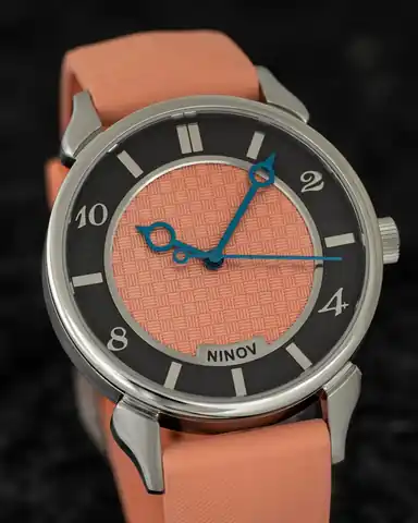 Ninov Watch Co Ninov NV02 Salmon