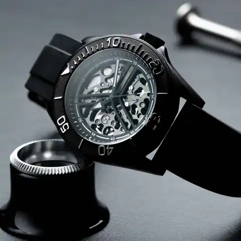 EONIQ Workshop Diver - DBK01 · DV002BK
