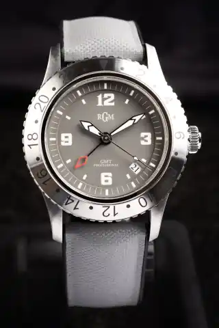 RGM Watch Co. 500-GMT Matte Gray