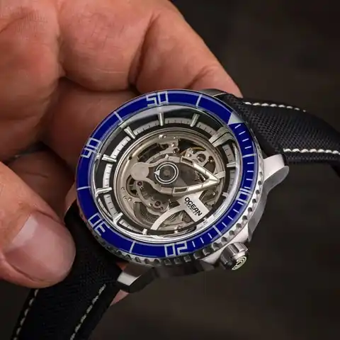 Ocean Crawler Watch Co. Ocean Crawler Mecha Diver - Prototype - Blue Bezel