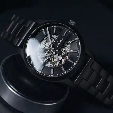 EONIQ Workshop Custom Mechanical Watch | 44mm | Eoniq Navigator 7 - Matte Black