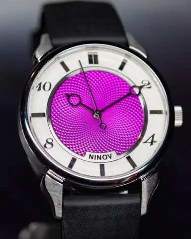 Ninov Watch Co Ninov NV01 Purple