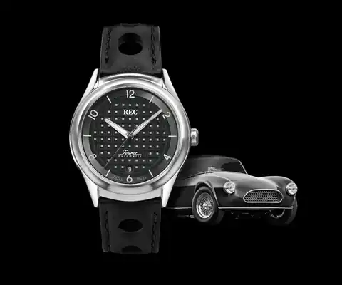 REC Watches Tourer Onyx