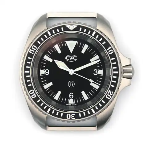 Cabot Watch Company CWC Ti300 Titanium 5 Quartz Divers Watch