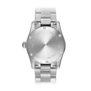 The Commuter 36 caseback and bracelet attachment, as pictured by TRASKA.