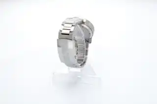 Rear view of the Aurora Field bracelet and clasp.