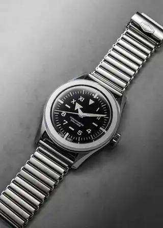 A closer view of the California dial and bracelet.