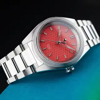 Flyway Coral case and bracelet at an angle.